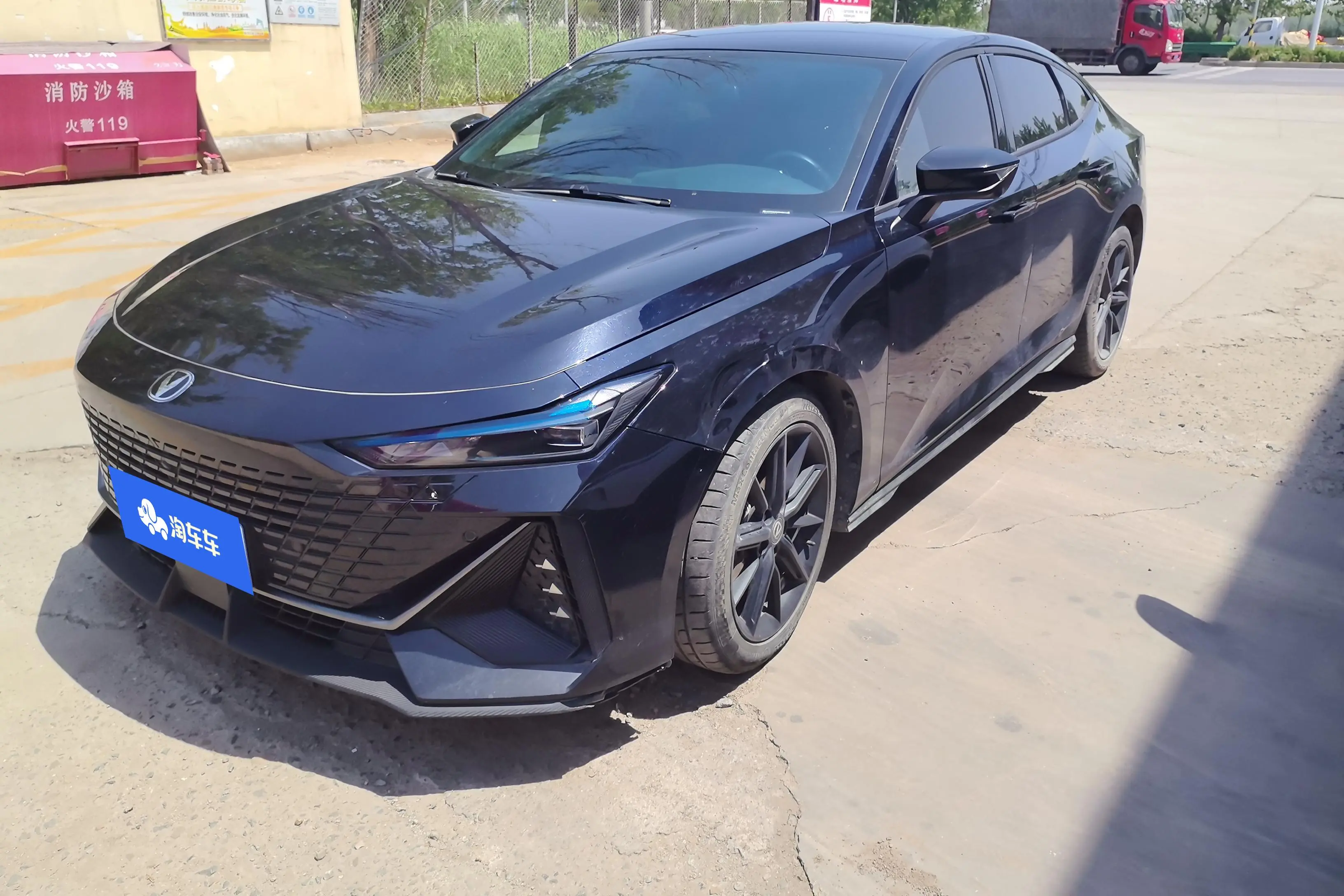 Changan UNI-V