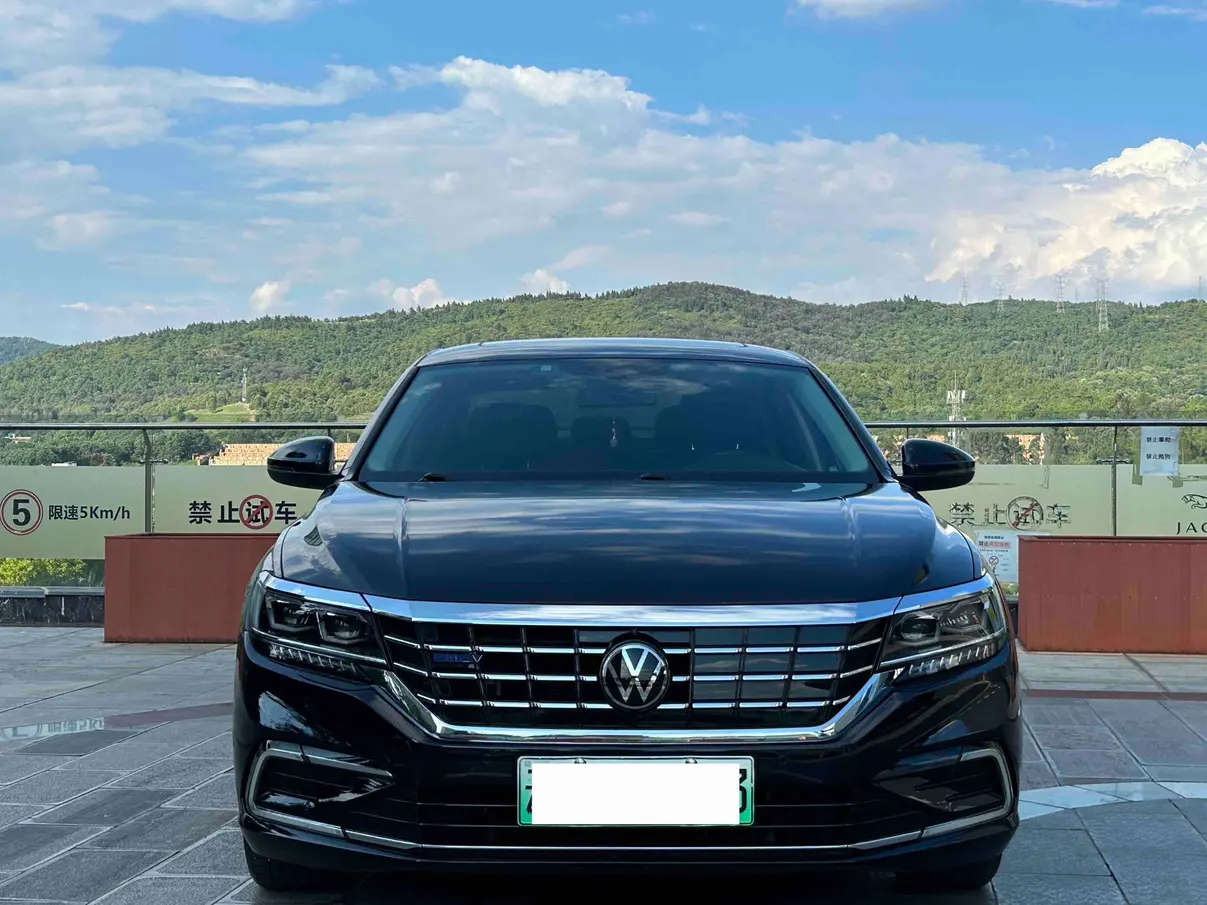 Volkswagen Passat PHEV