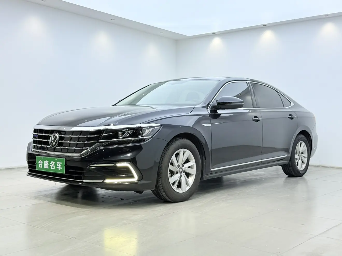 Volkswagen Passat PHEV