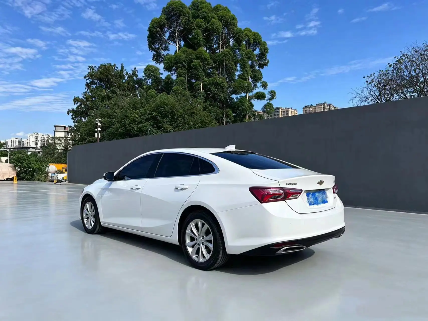 Chevrolet Malibu XL