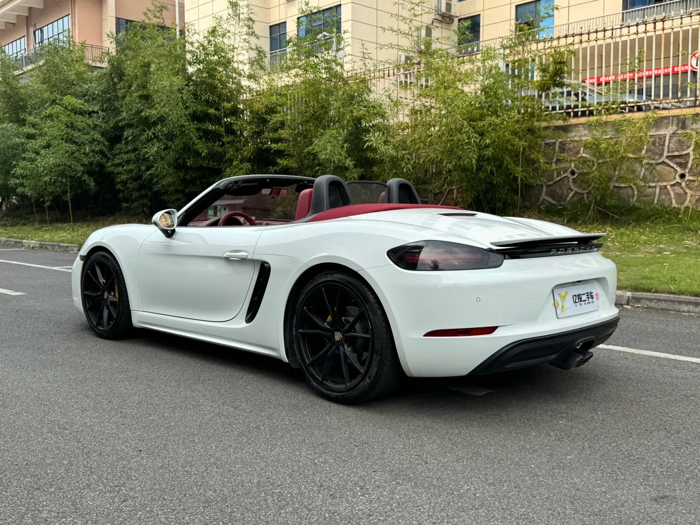 Porsche 718