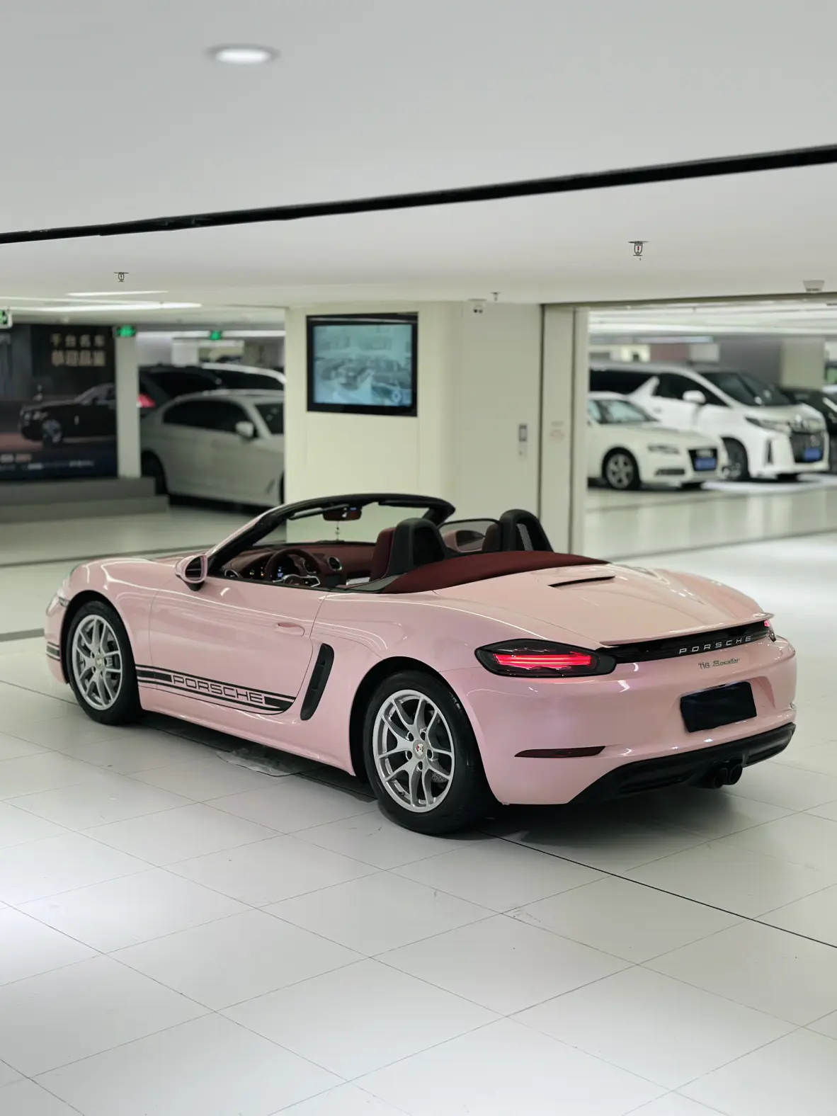 Porsche 718