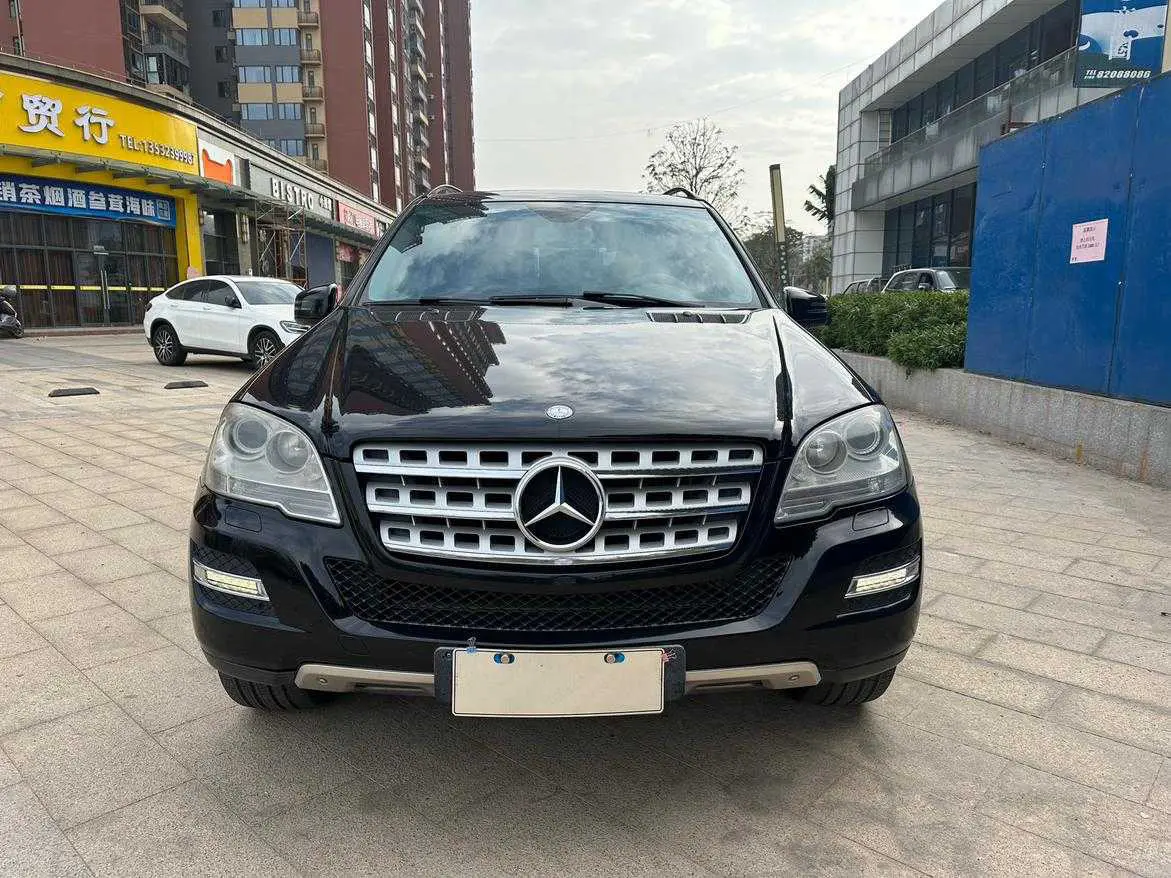 Mercedes-Benz M Class