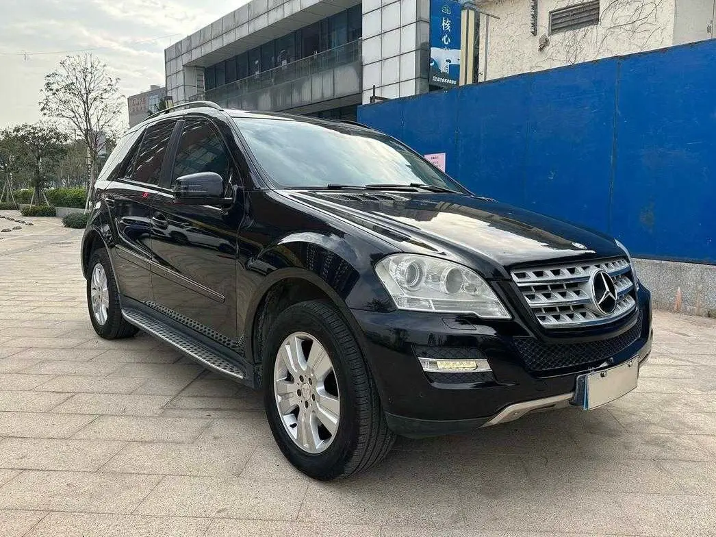 Mercedes-Benz M Class