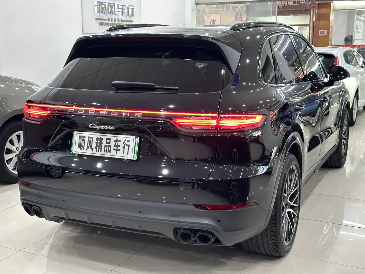Porsche Cayenne E-Hybrid