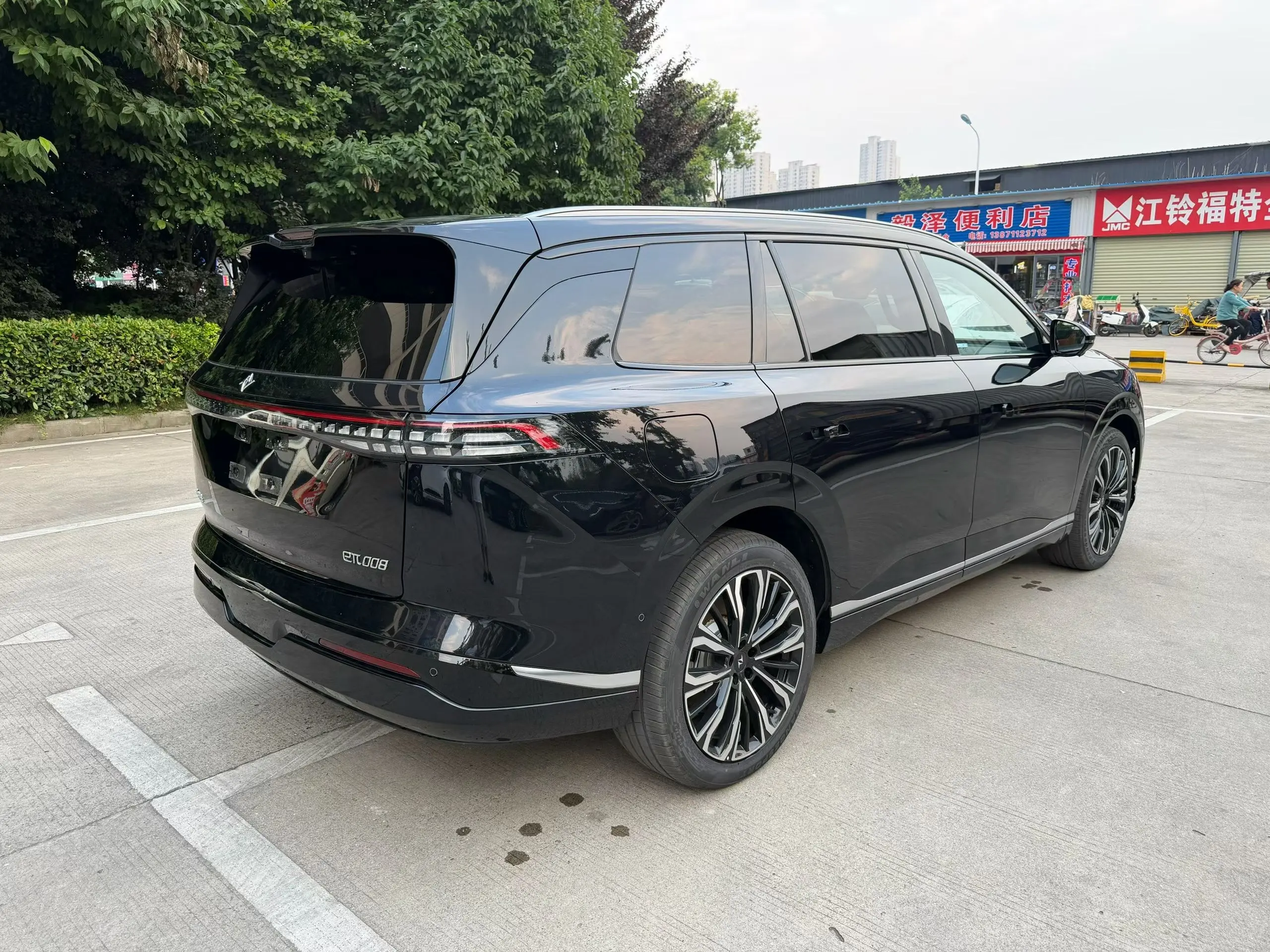 Dongfeng Yipai 008