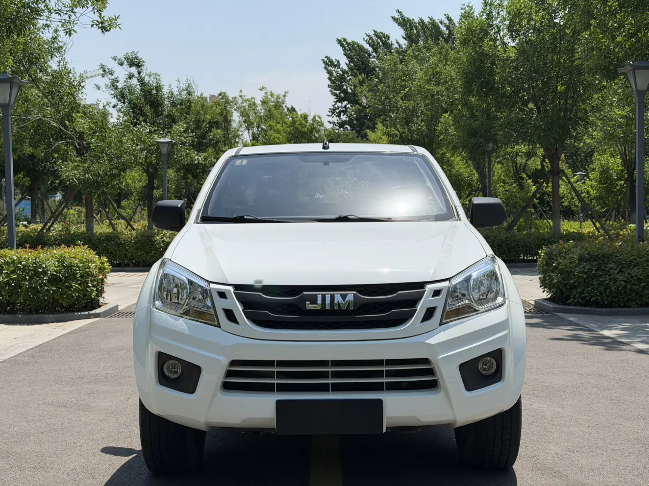 Isuzu RE-MAX