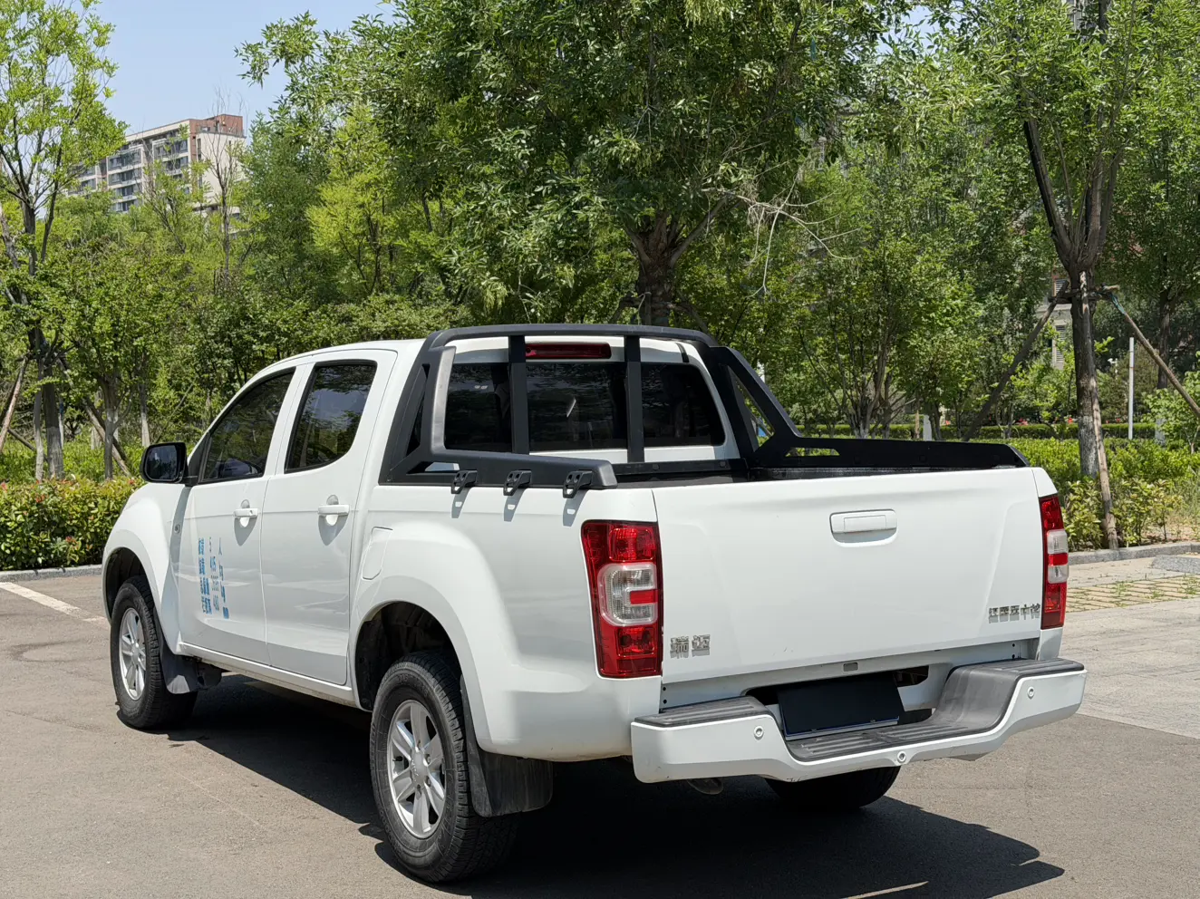 Isuzu RE-MAX