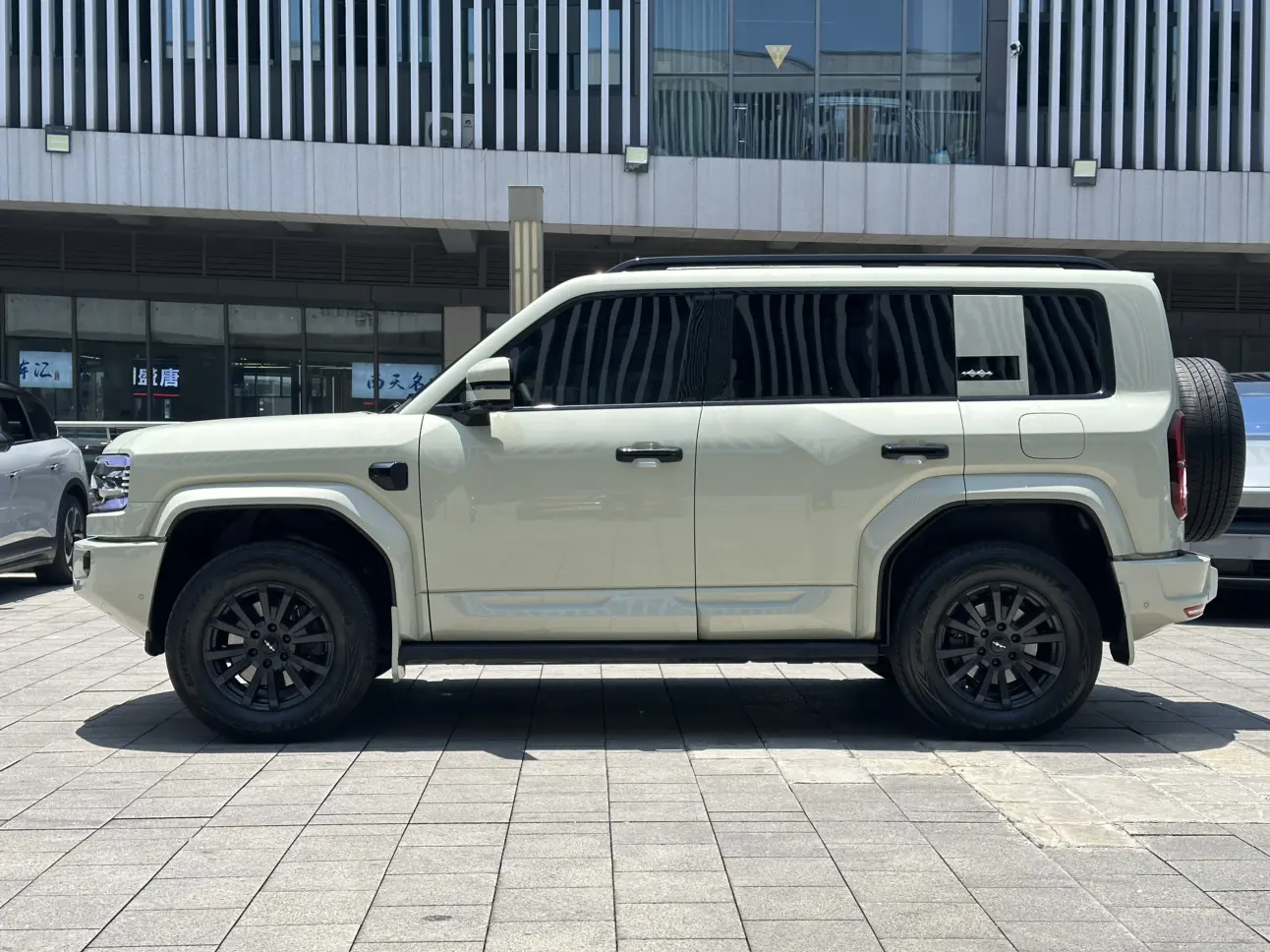 BYD Leopard Leopard 5