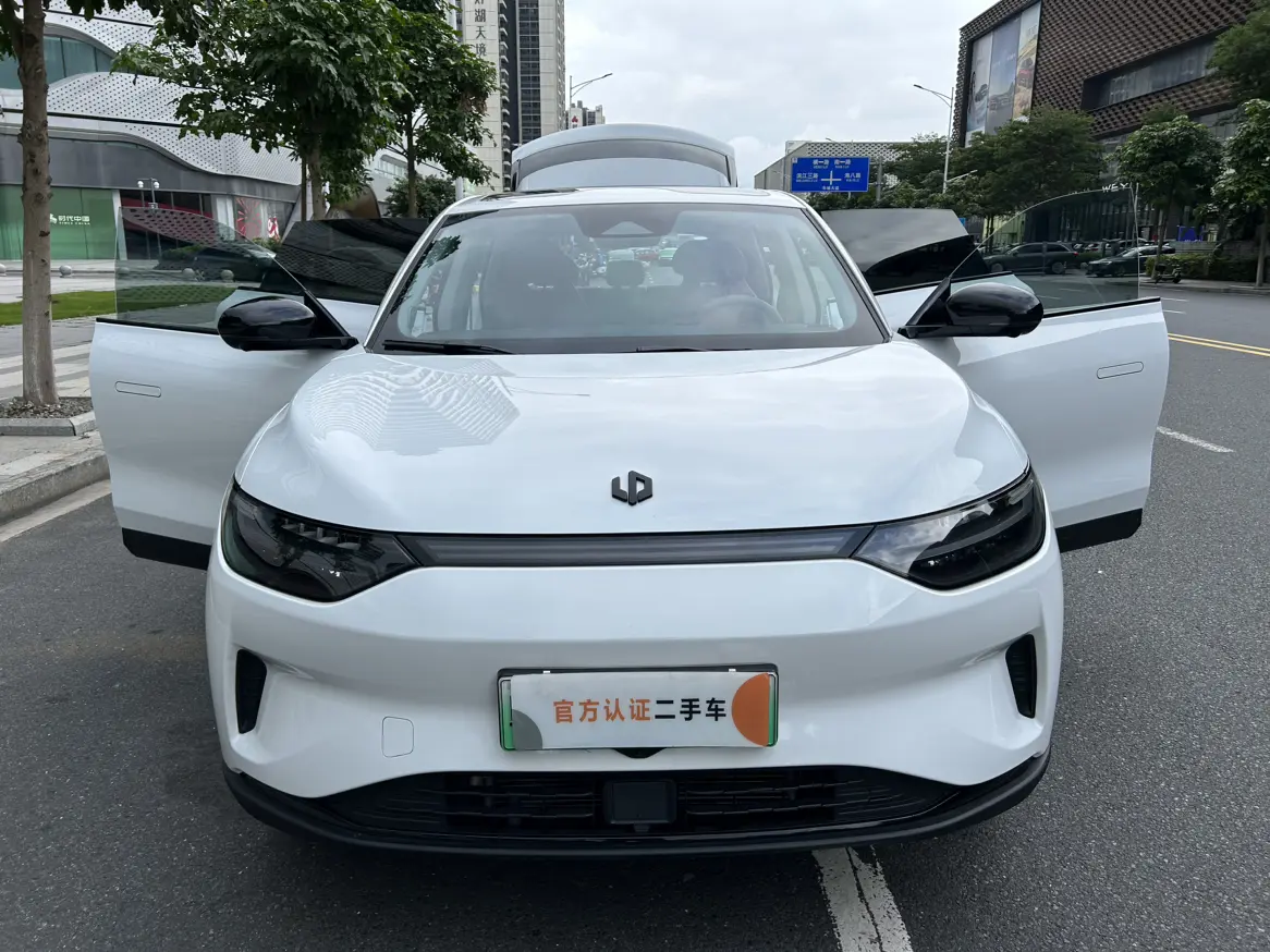 Leapmotor Zero running C11