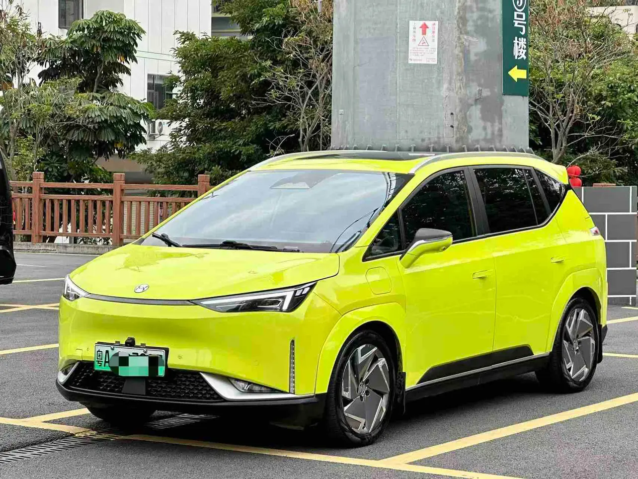 HYCAN Hechuang Z03