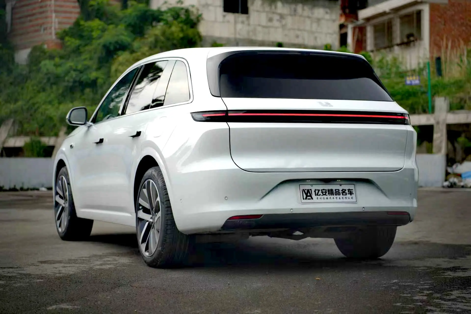 Lixiang L6