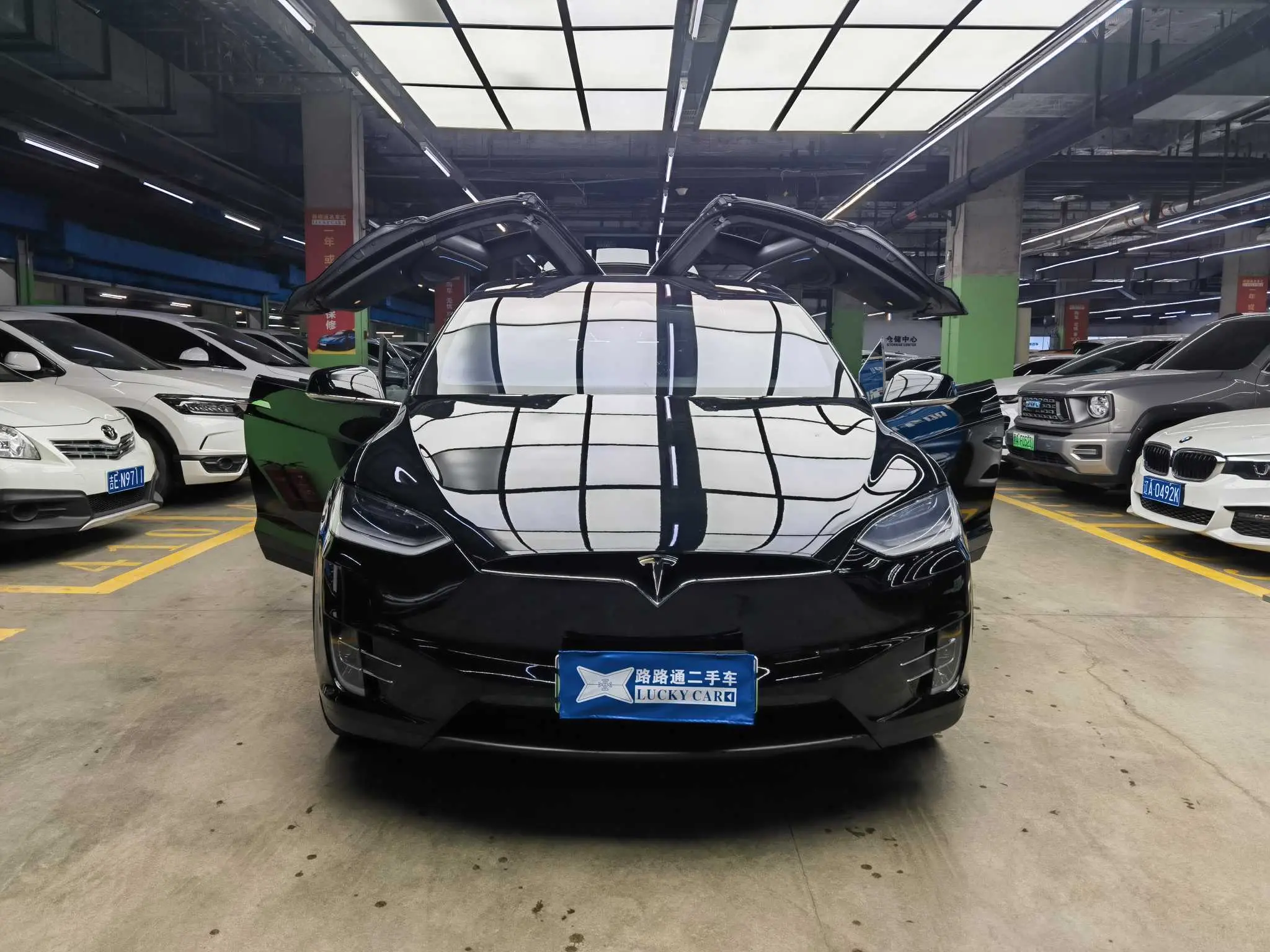 Tesla Model X