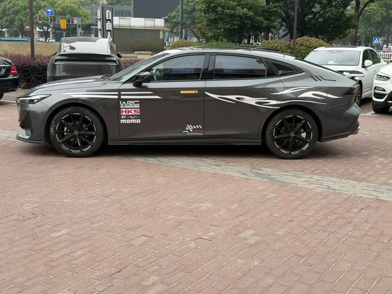 Changan UNI-V