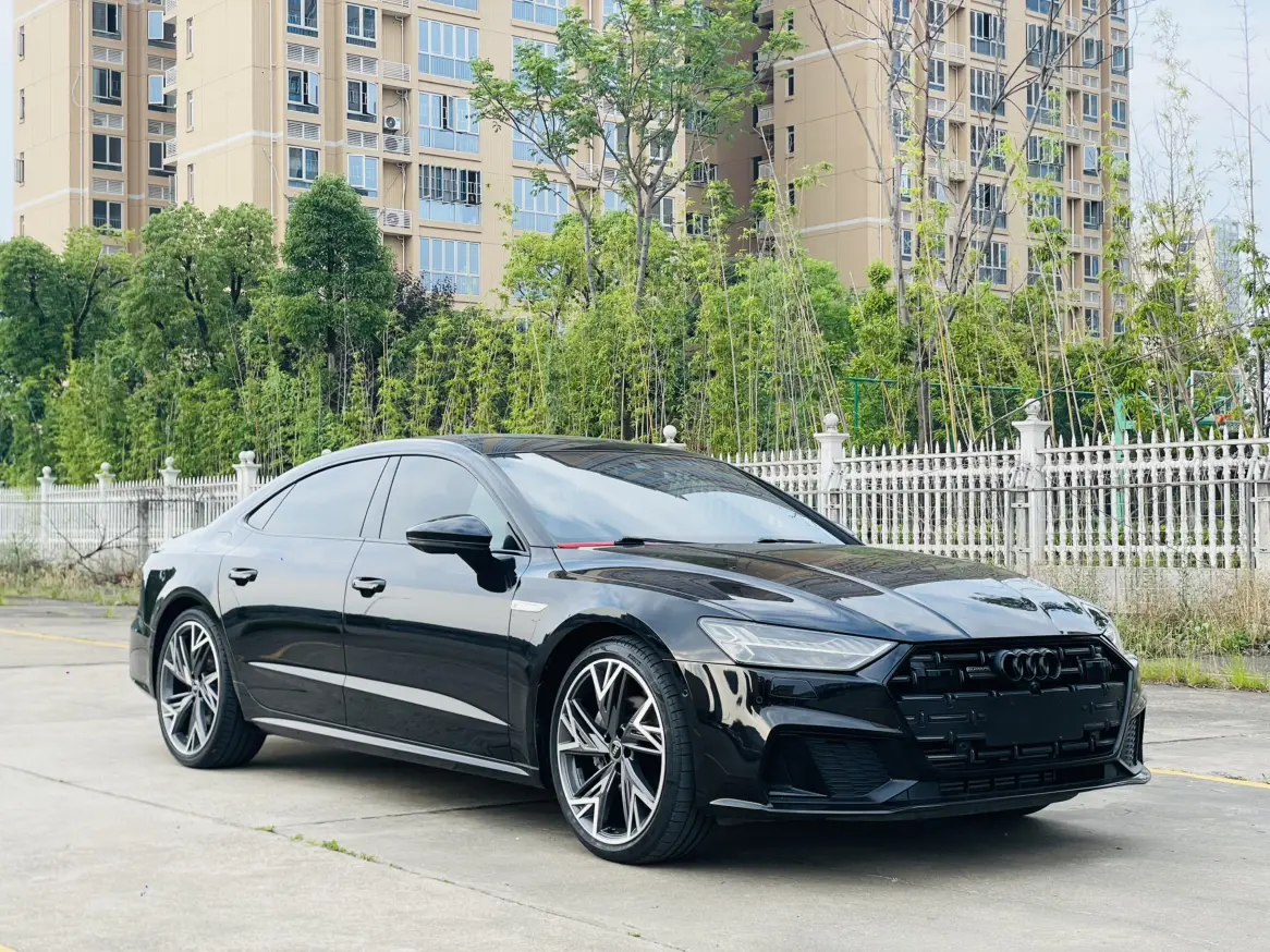Audi A7L