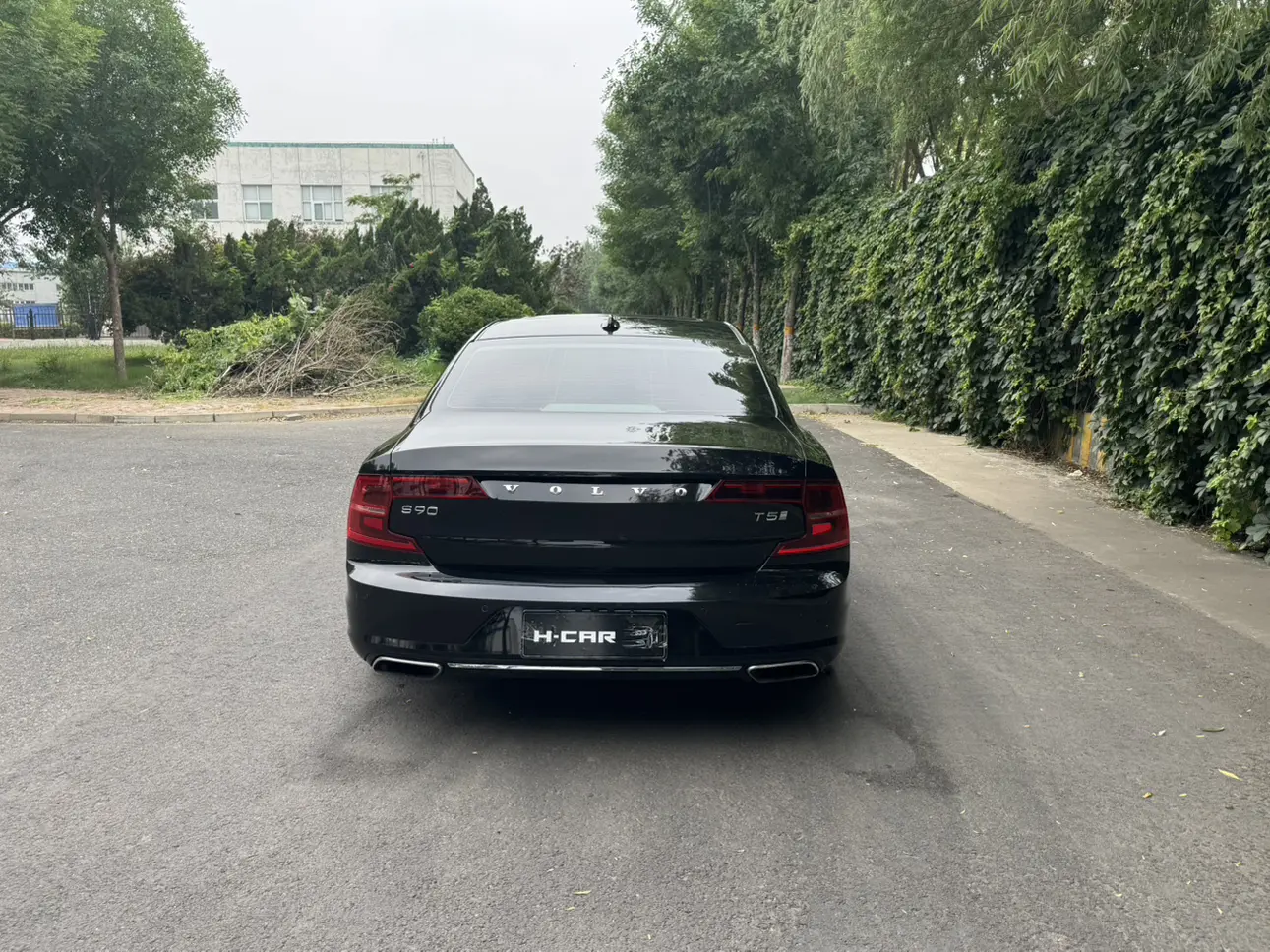 Volvo S90