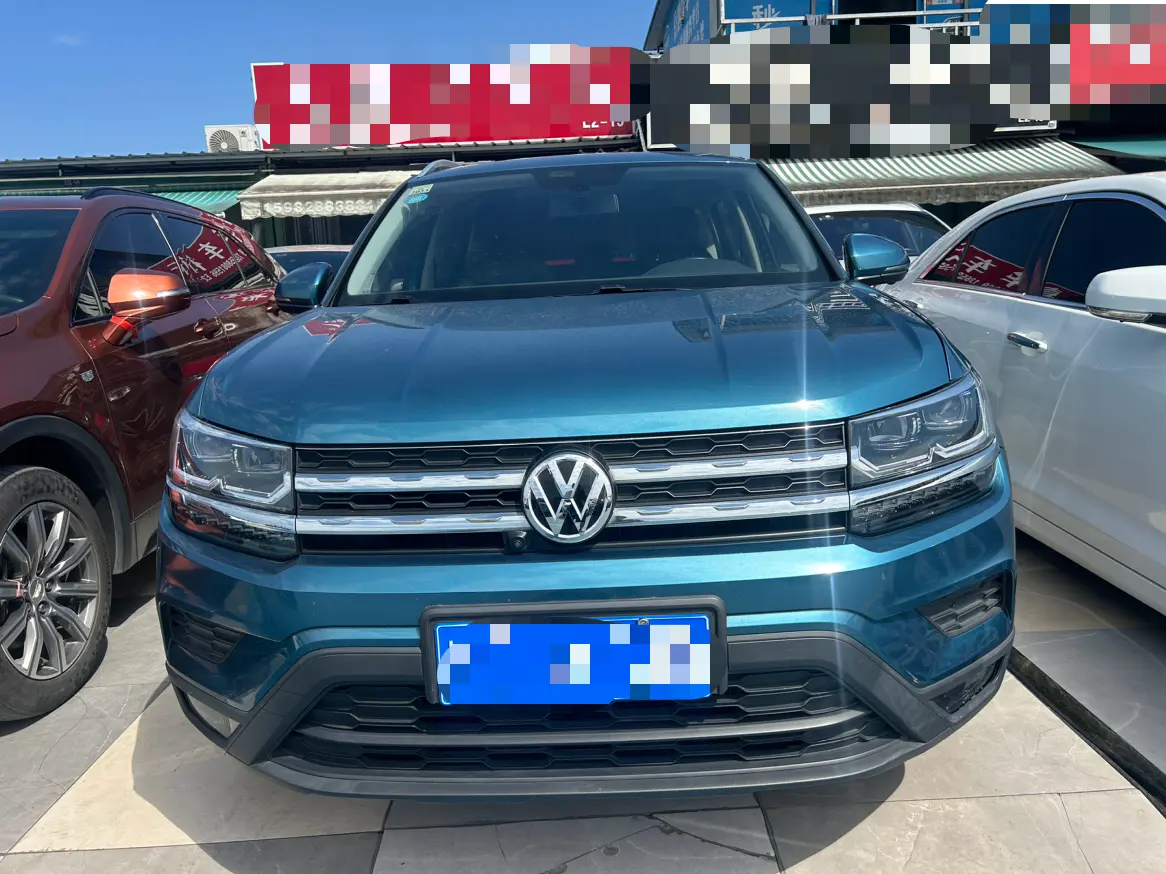 Volkswagen Tharu