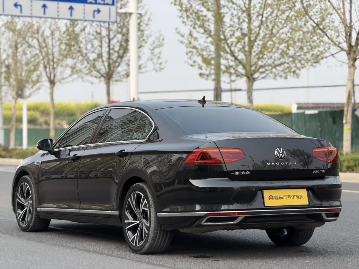 Volkswagen Magotan