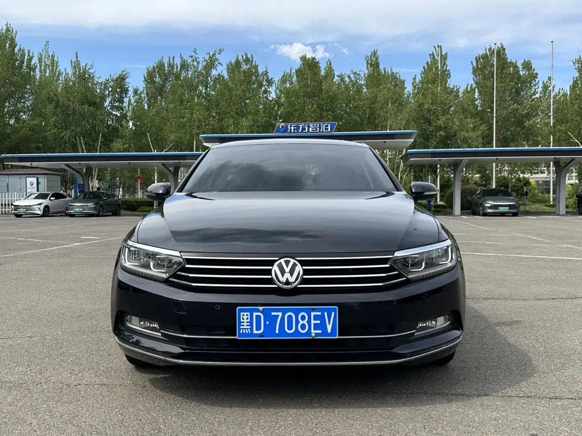 Volkswagen Magotan