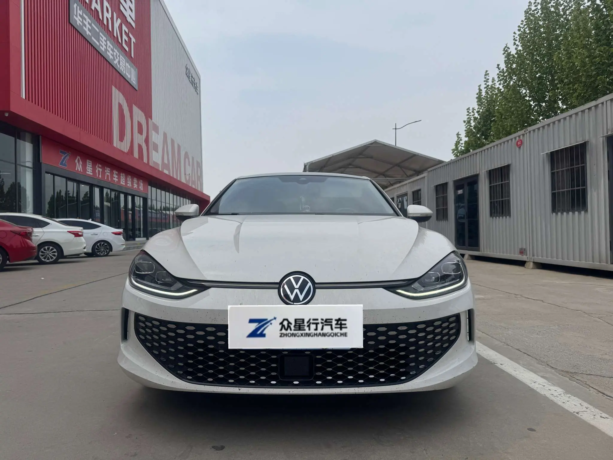 Volkswagen Lamando