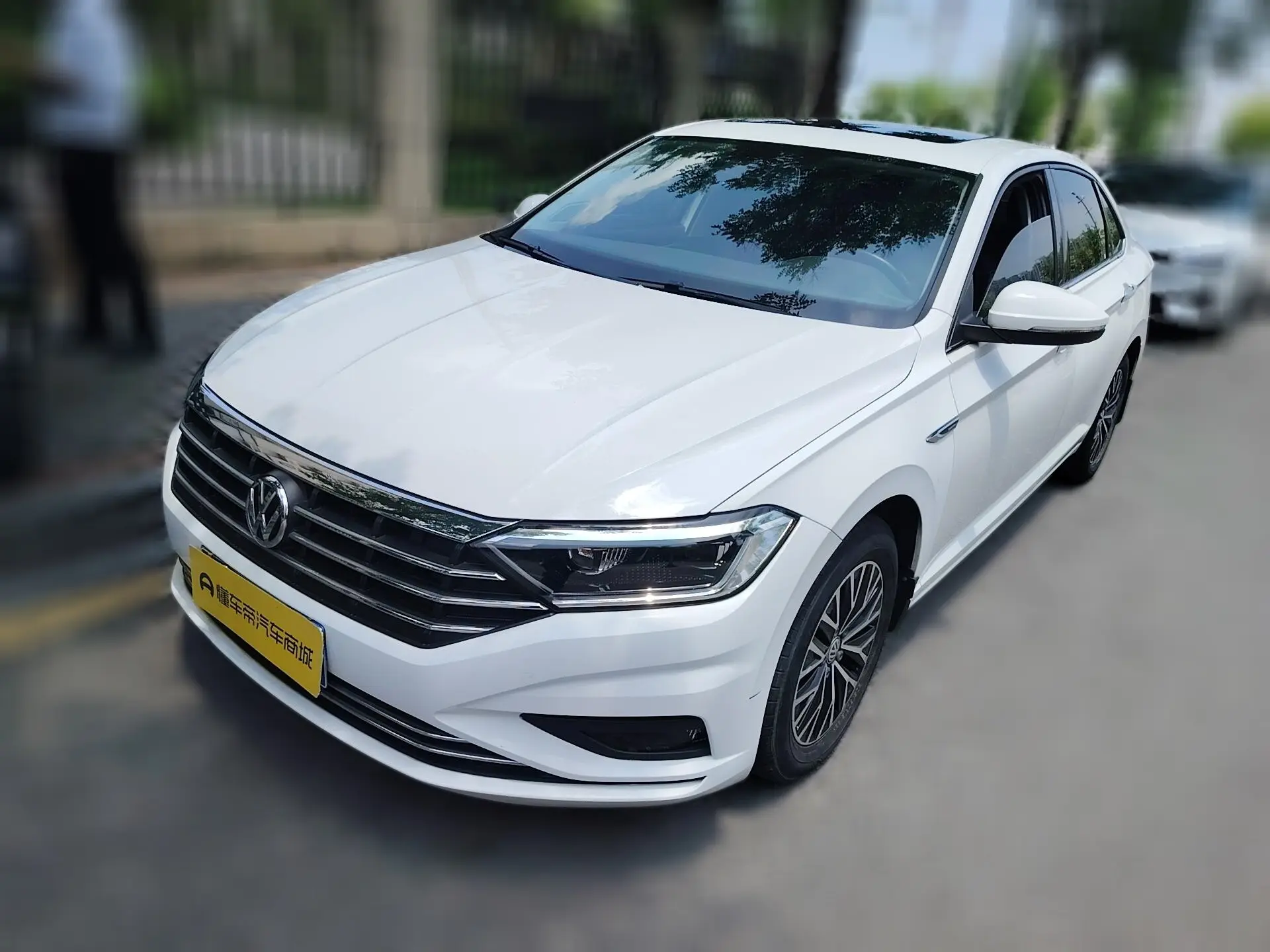 Volkswagen Sagitar
