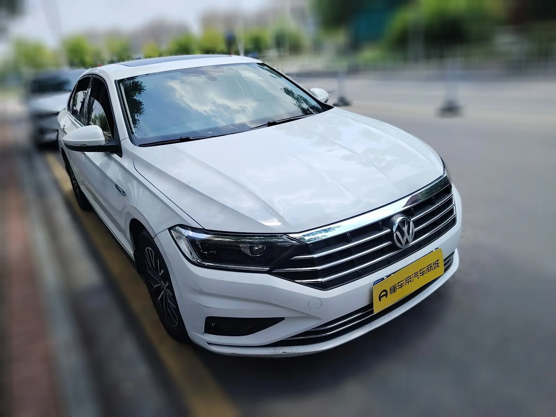 Volkswagen Sagitar