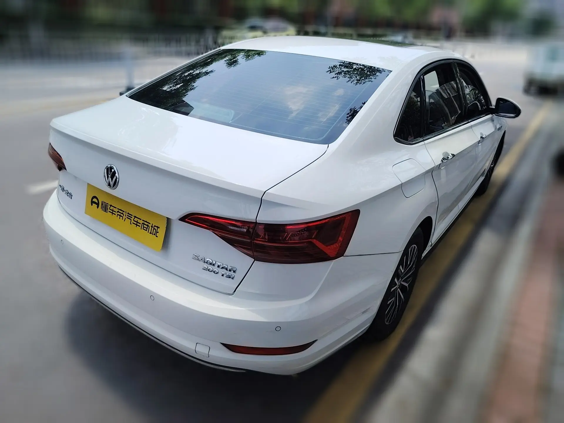 Volkswagen Sagitar