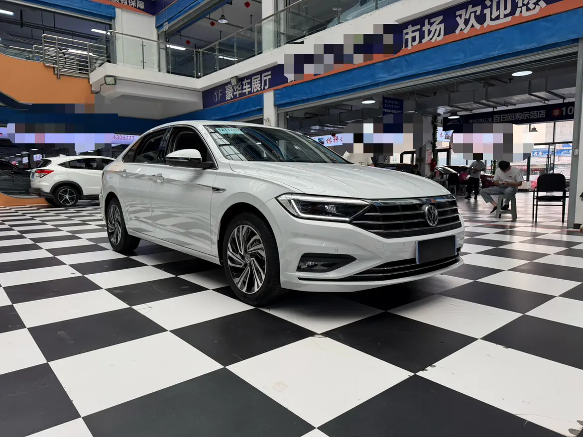 Volkswagen Sagitar