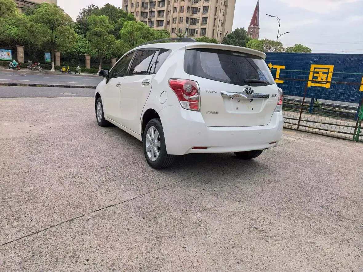 Toyota Verso / EZ