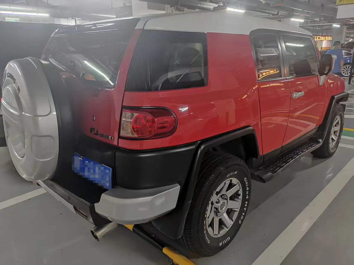 Toyota FJ Cruiser