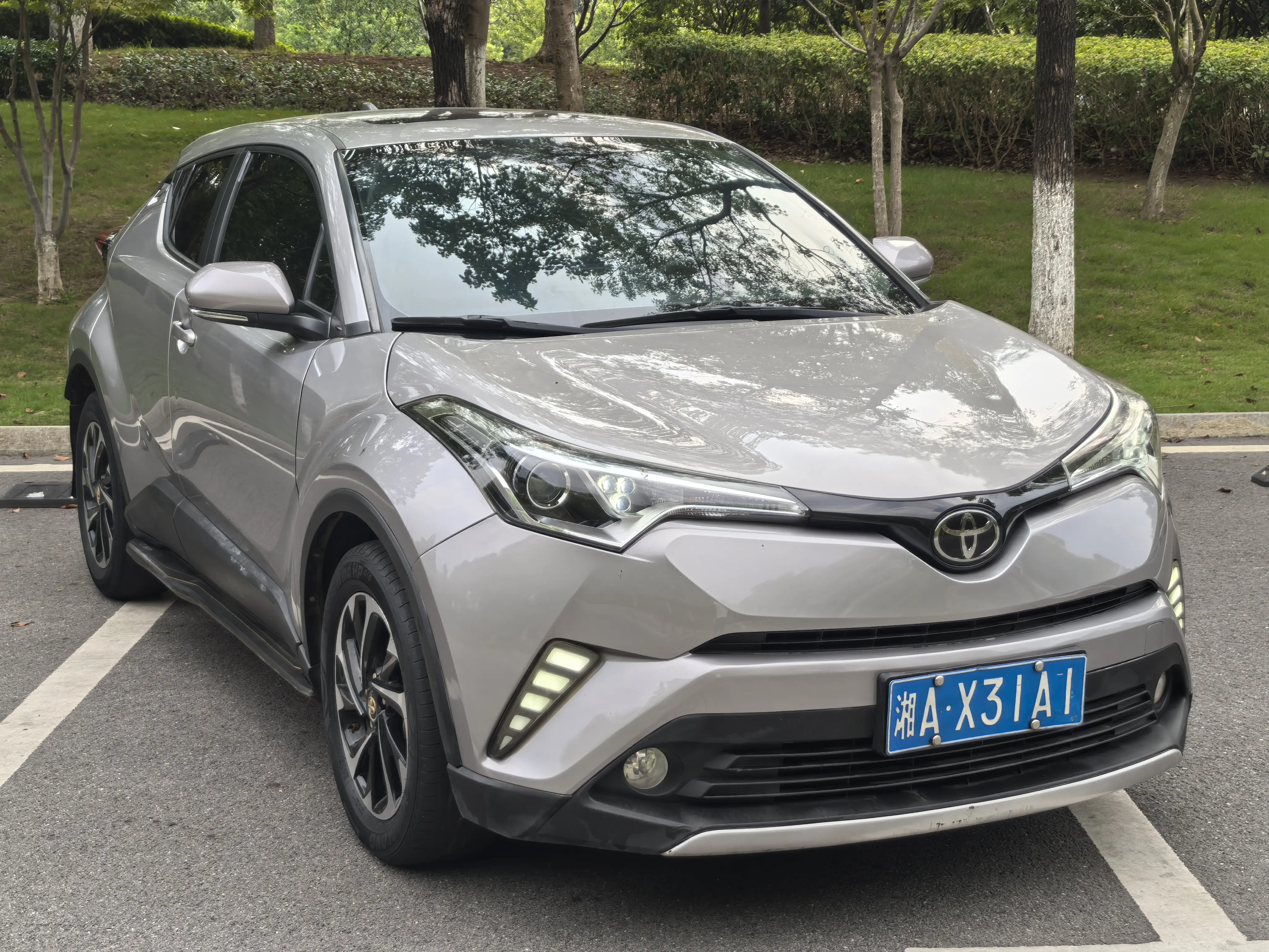 Toyota C-HR Hybrid