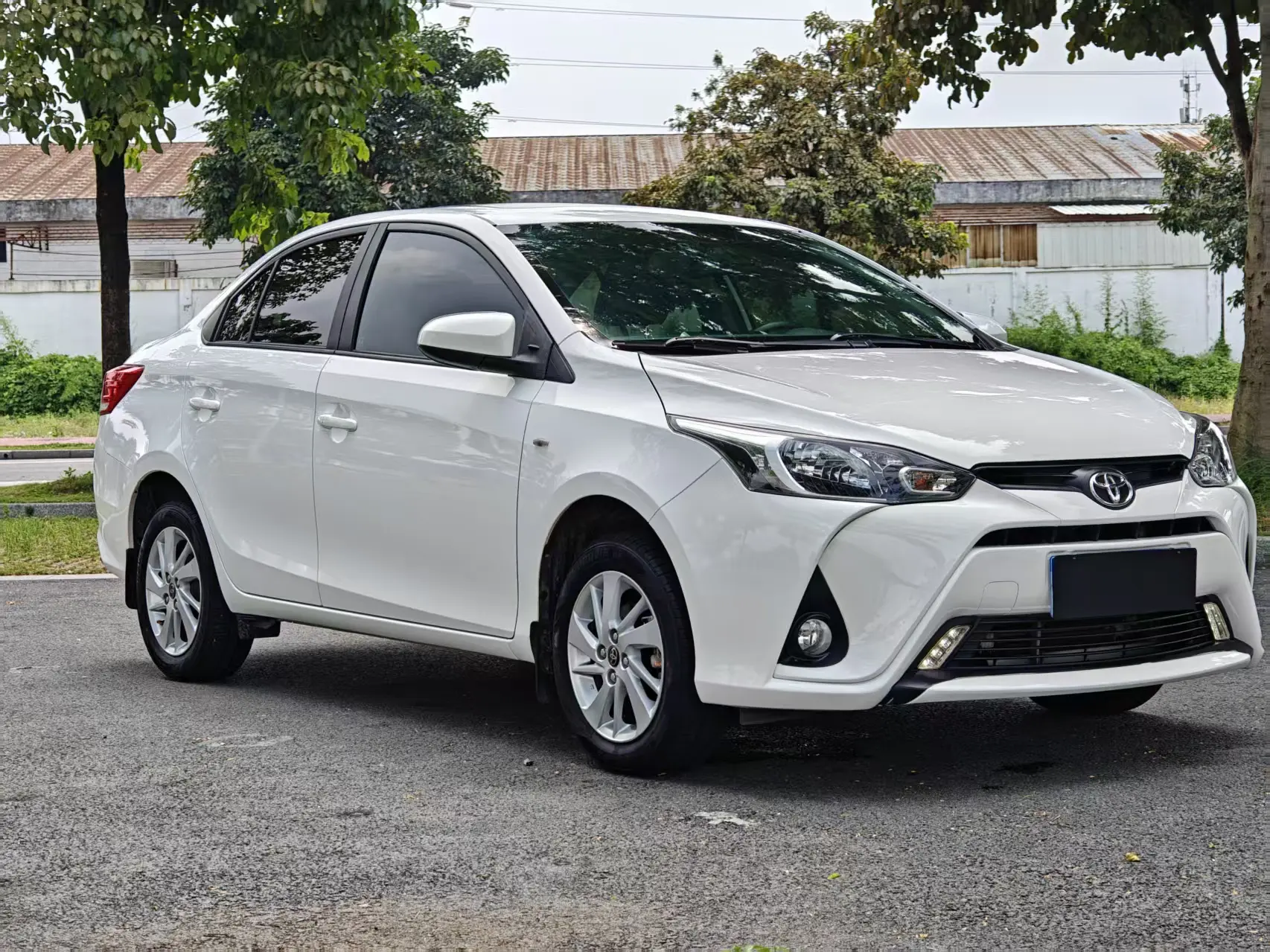 Toyota YARiS L Enjoy