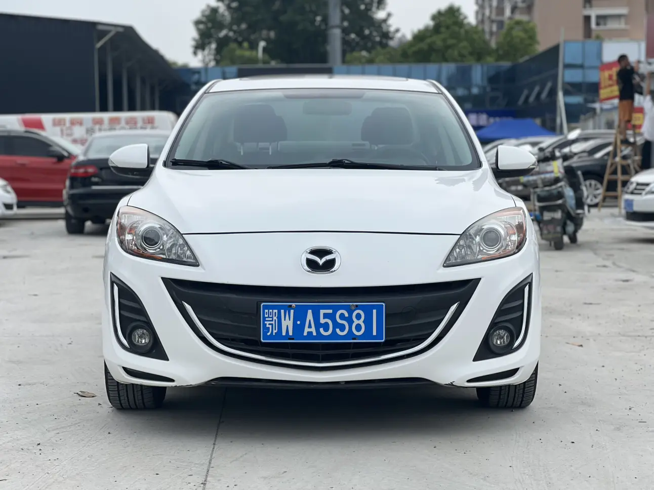 Mazda Axela