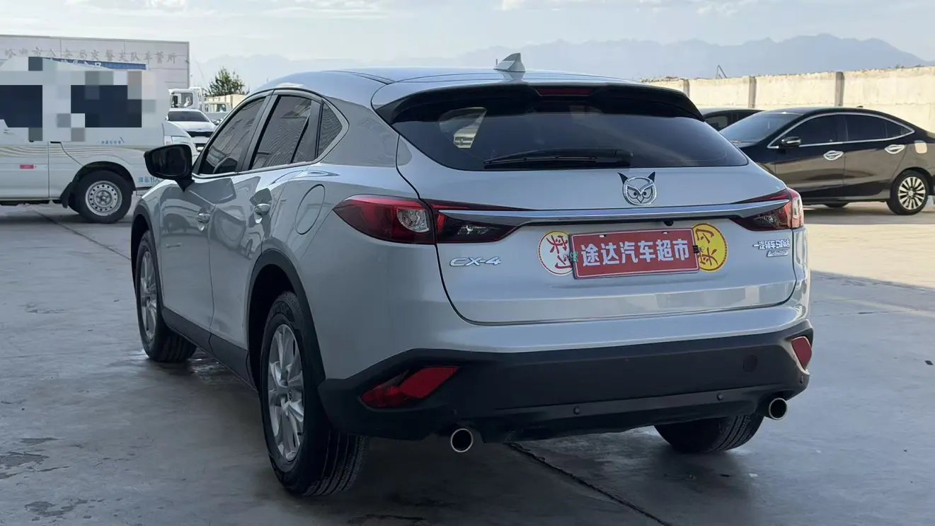 Mazda CX-4