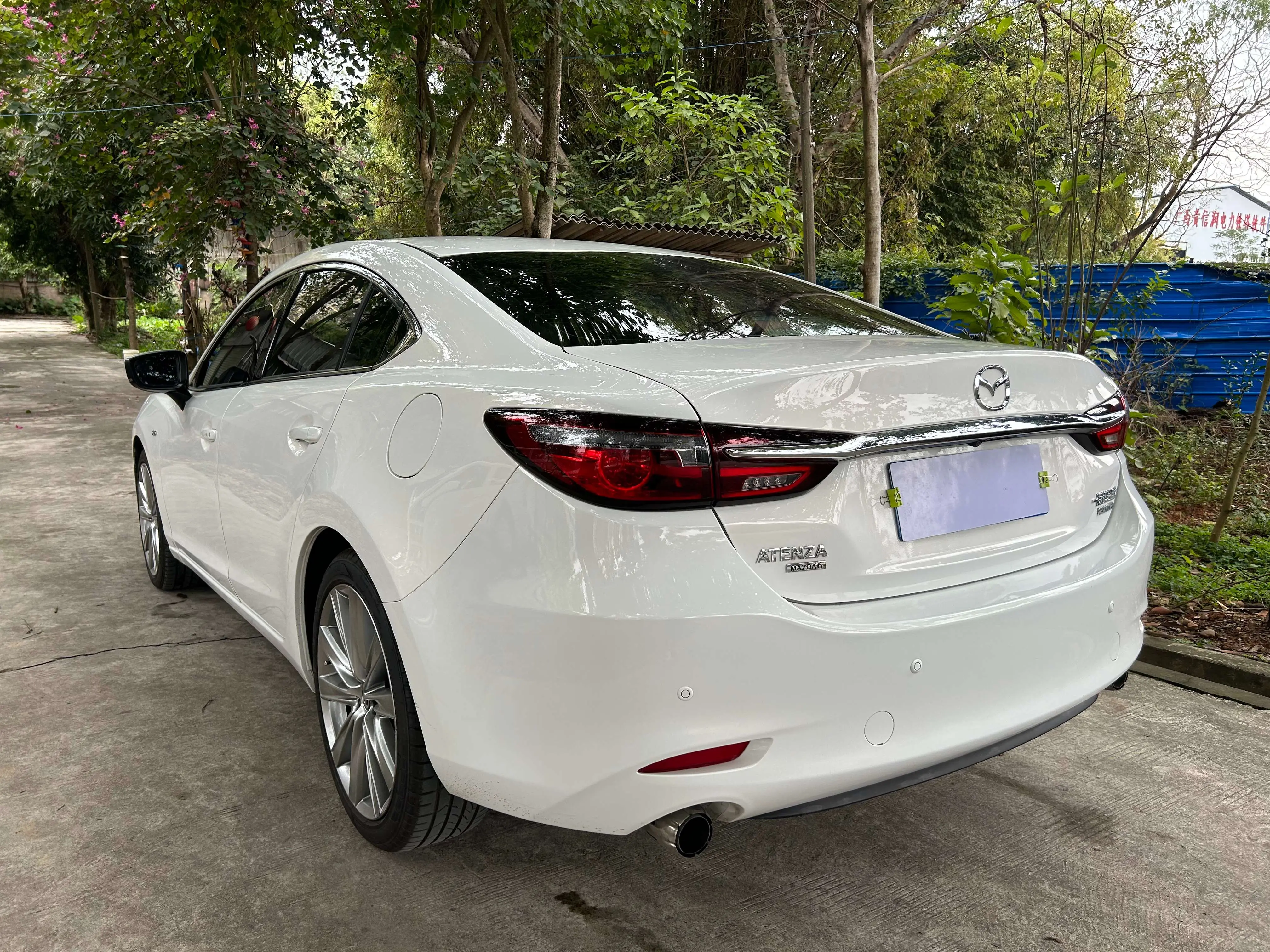 Mazda Atenza