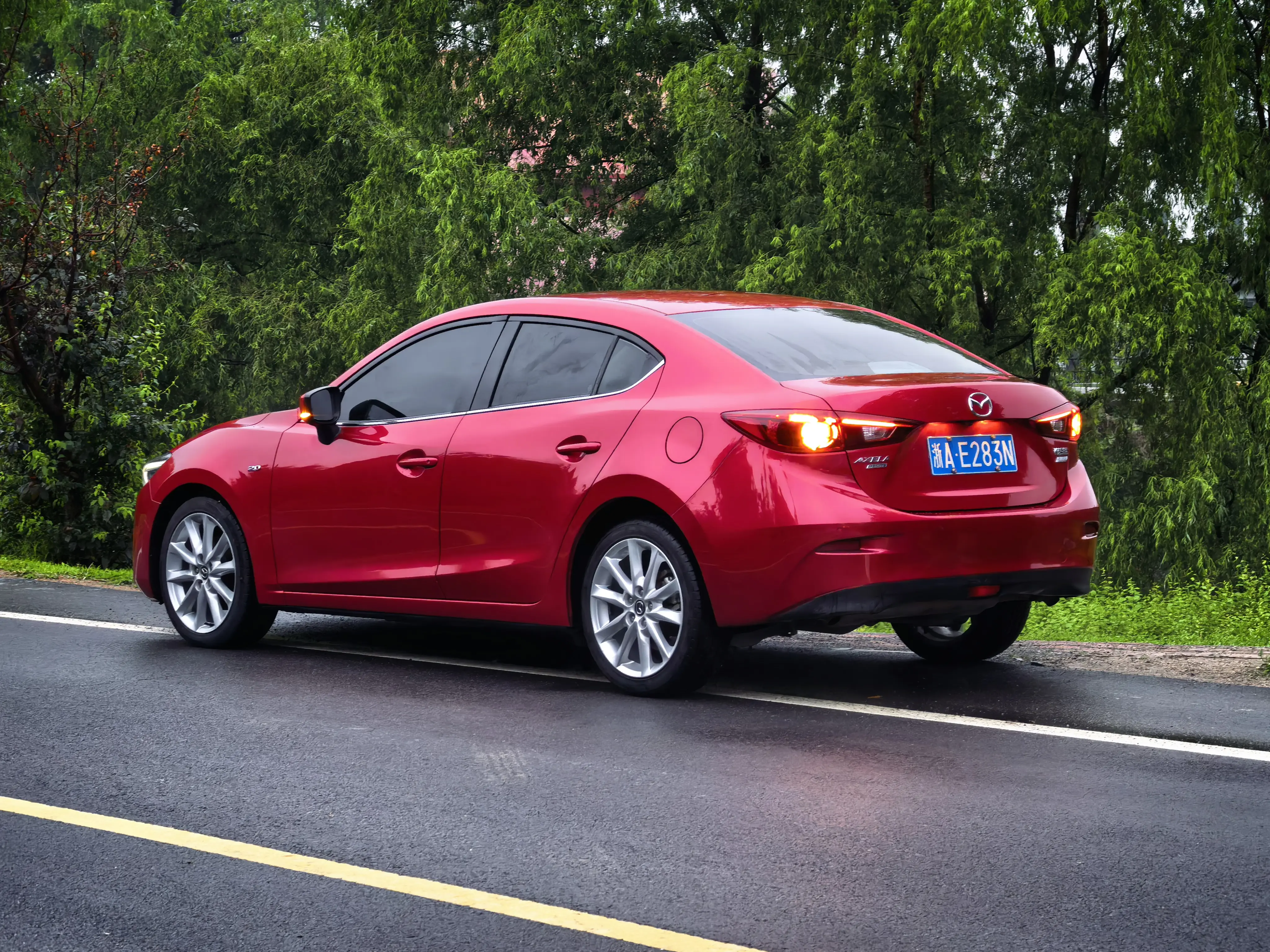 Mazda Axela
