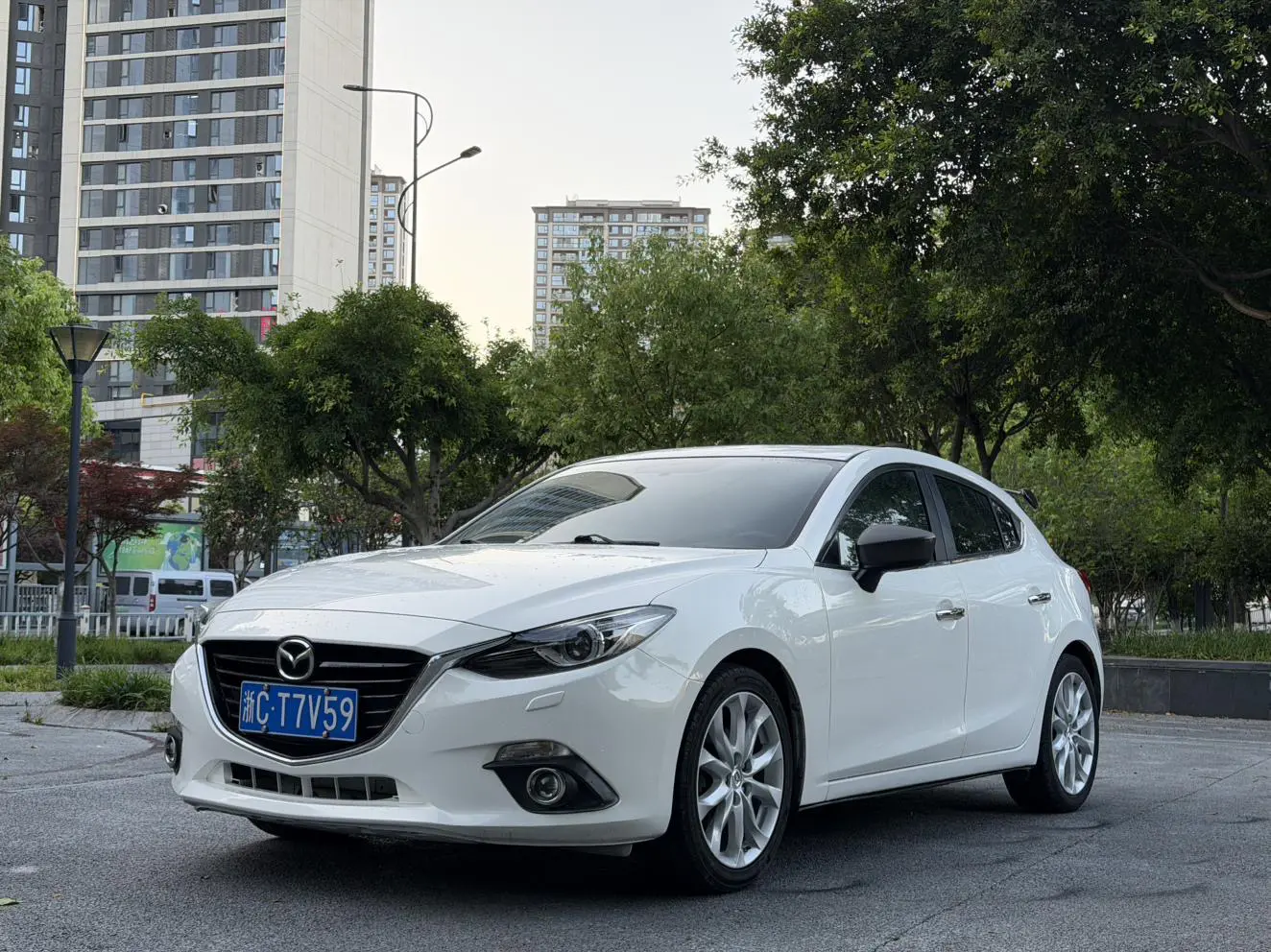 Mazda Axela