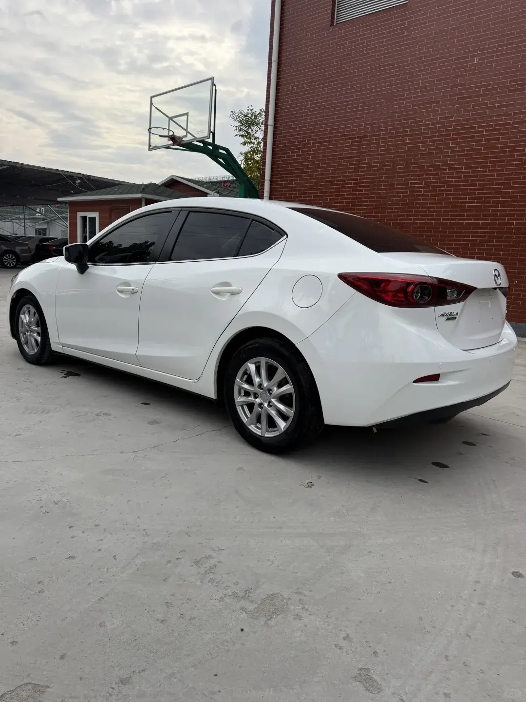 Mazda Axela