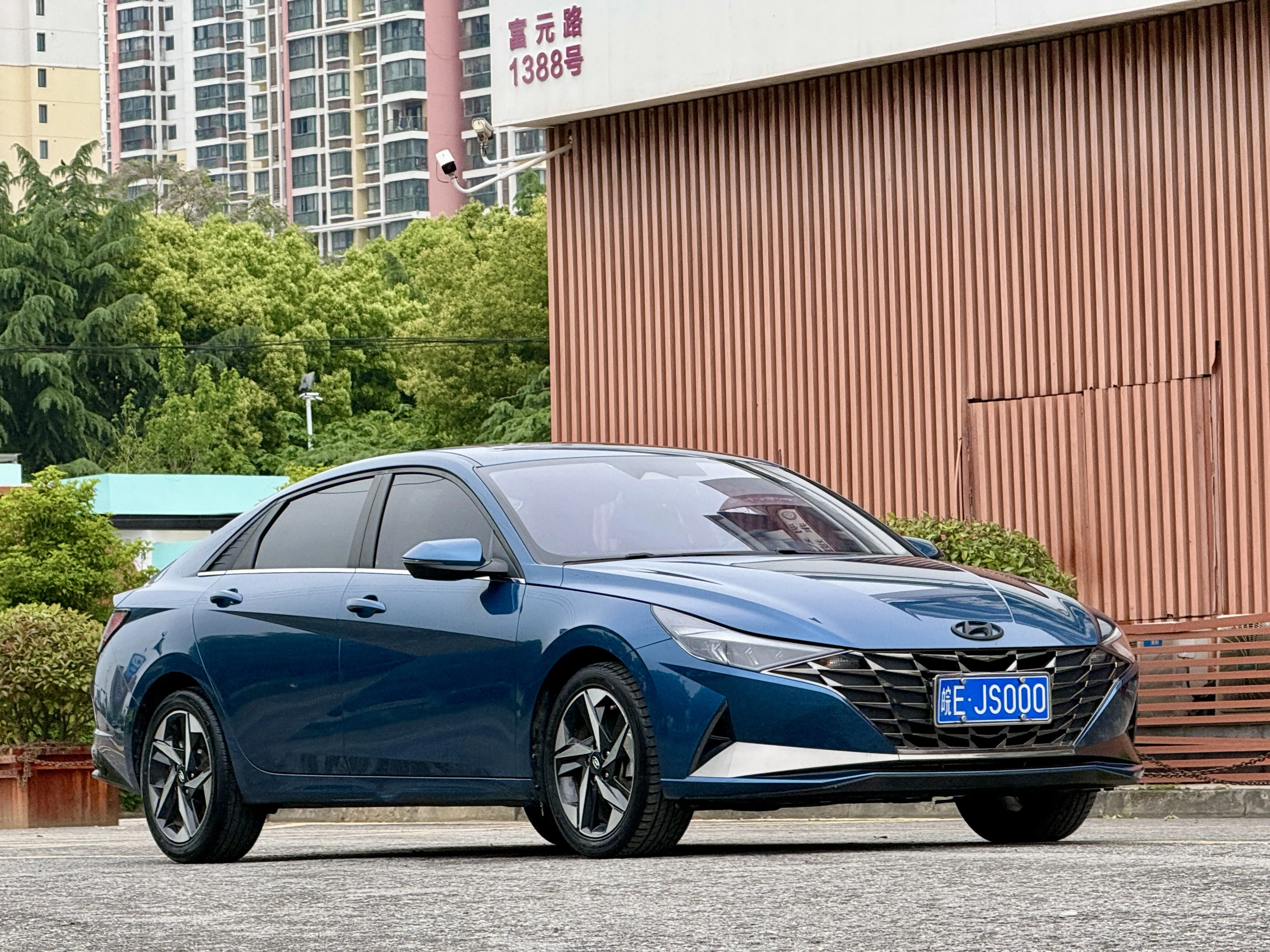 Hyundai Elantra