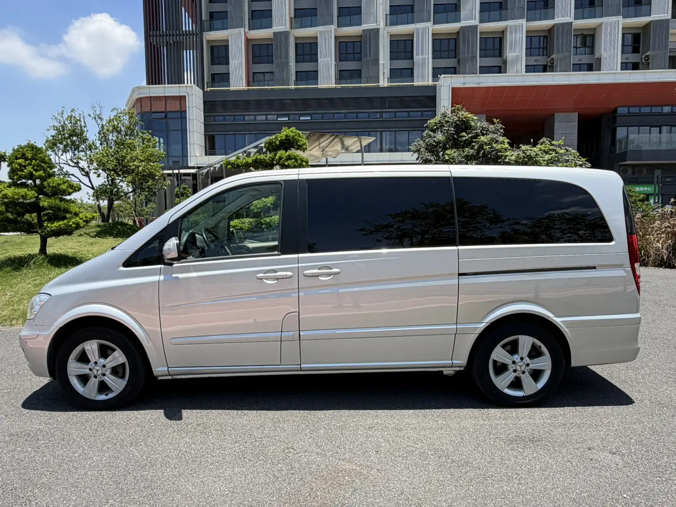 Mercedes-Benz Viano