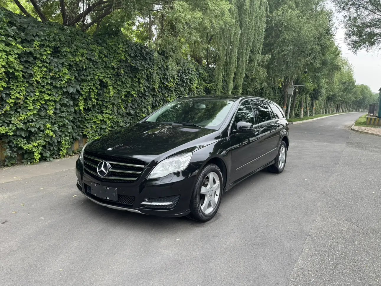 Mercedes-Benz R-Class
