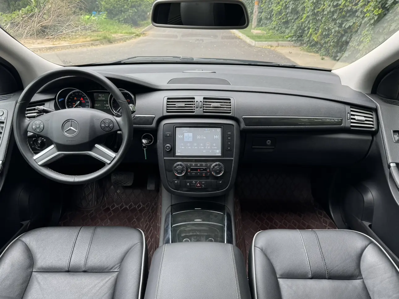 Mercedes-Benz R-Class