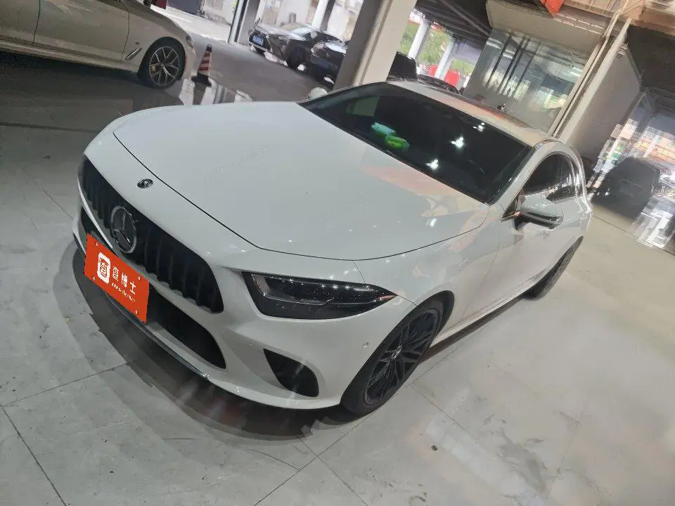 Mercedes-Benz CLS
