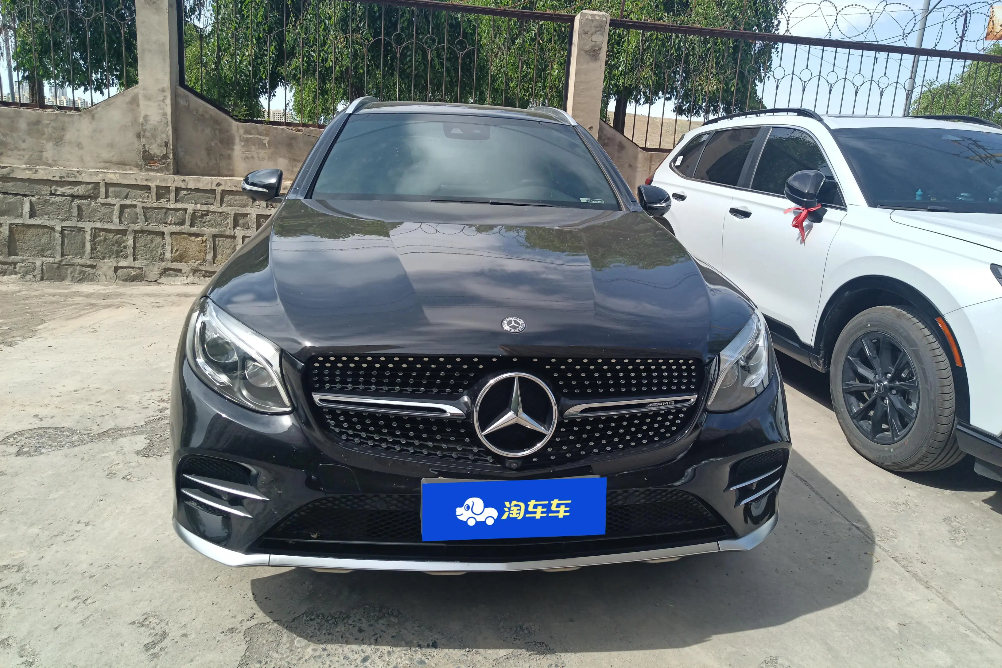 Mercedes-Benz GLC AMG