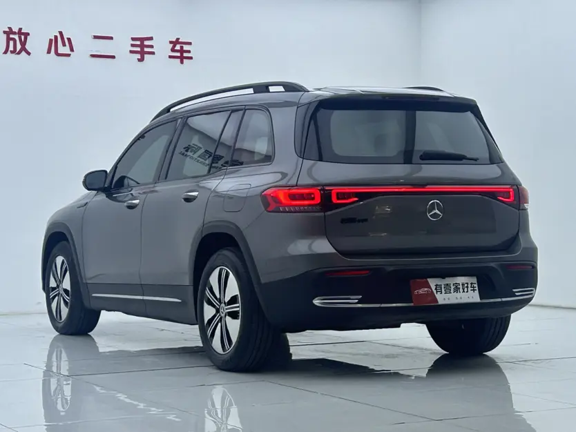 Mercedes-Benz EQB