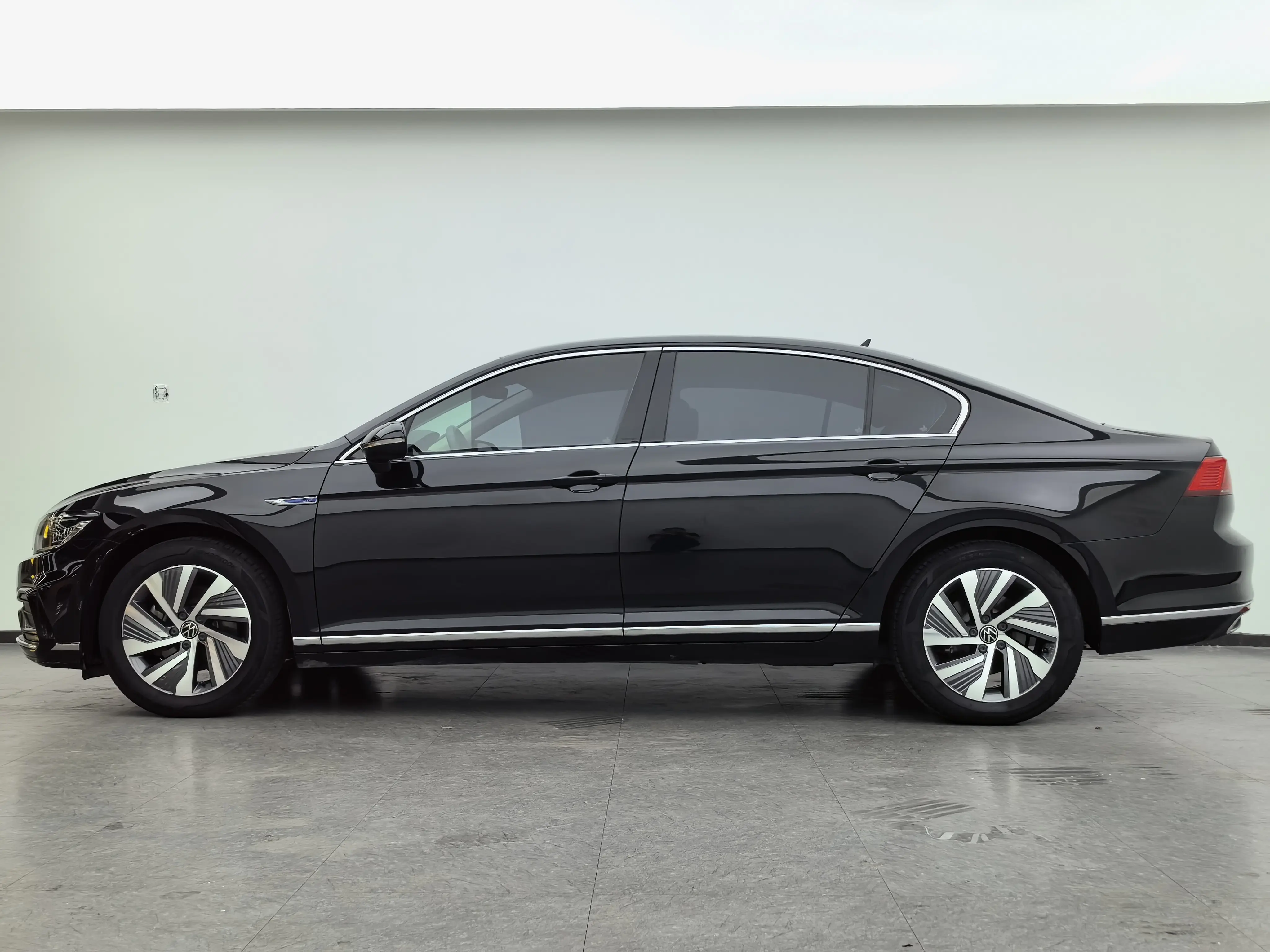 Volkswagen Magotan PHEV