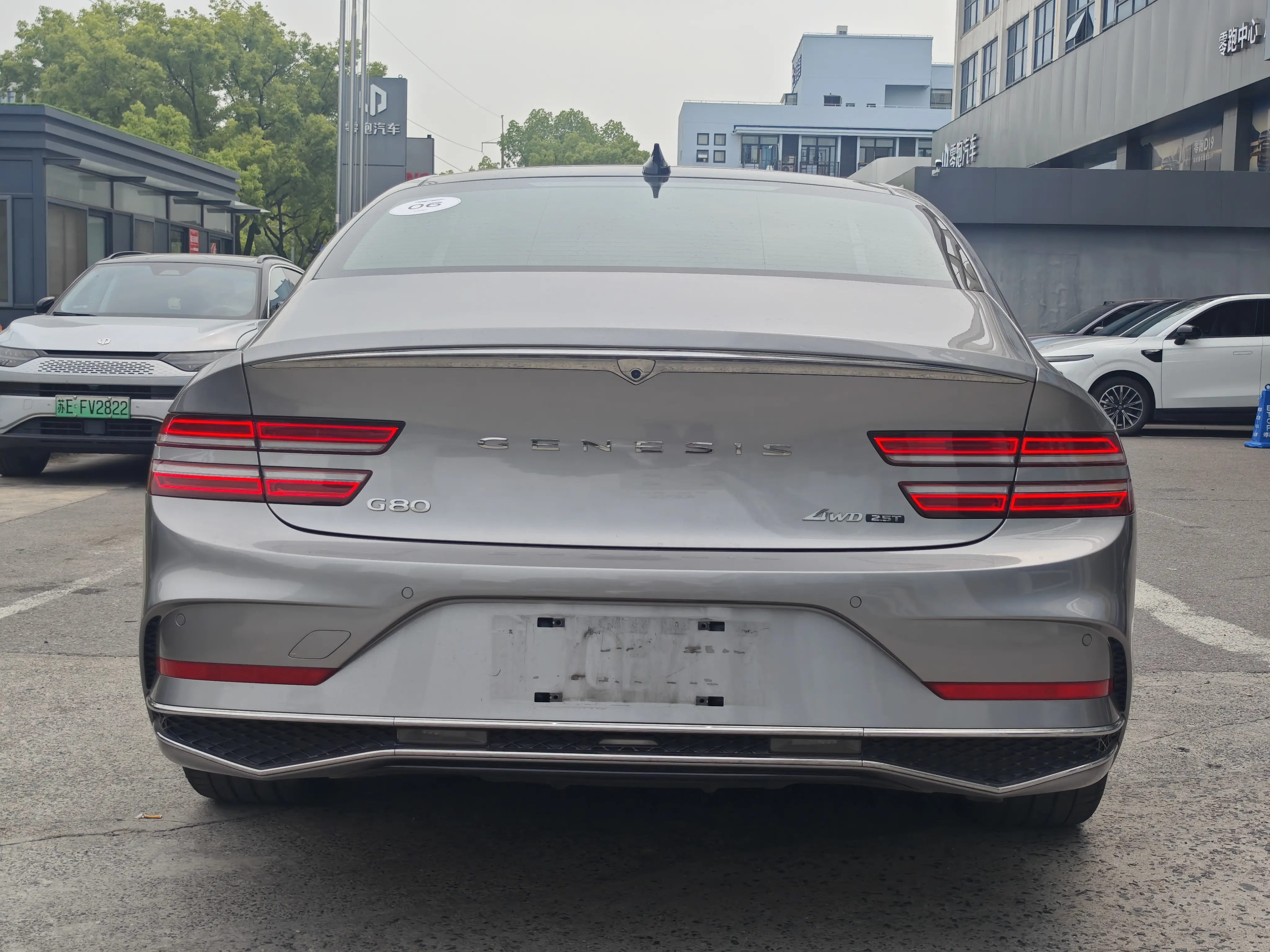 Genesis G80