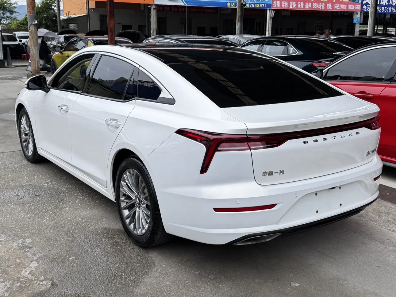 FAW Bestune B70