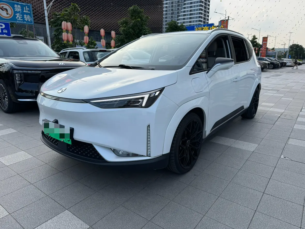 HYCAN Hechuang Z03