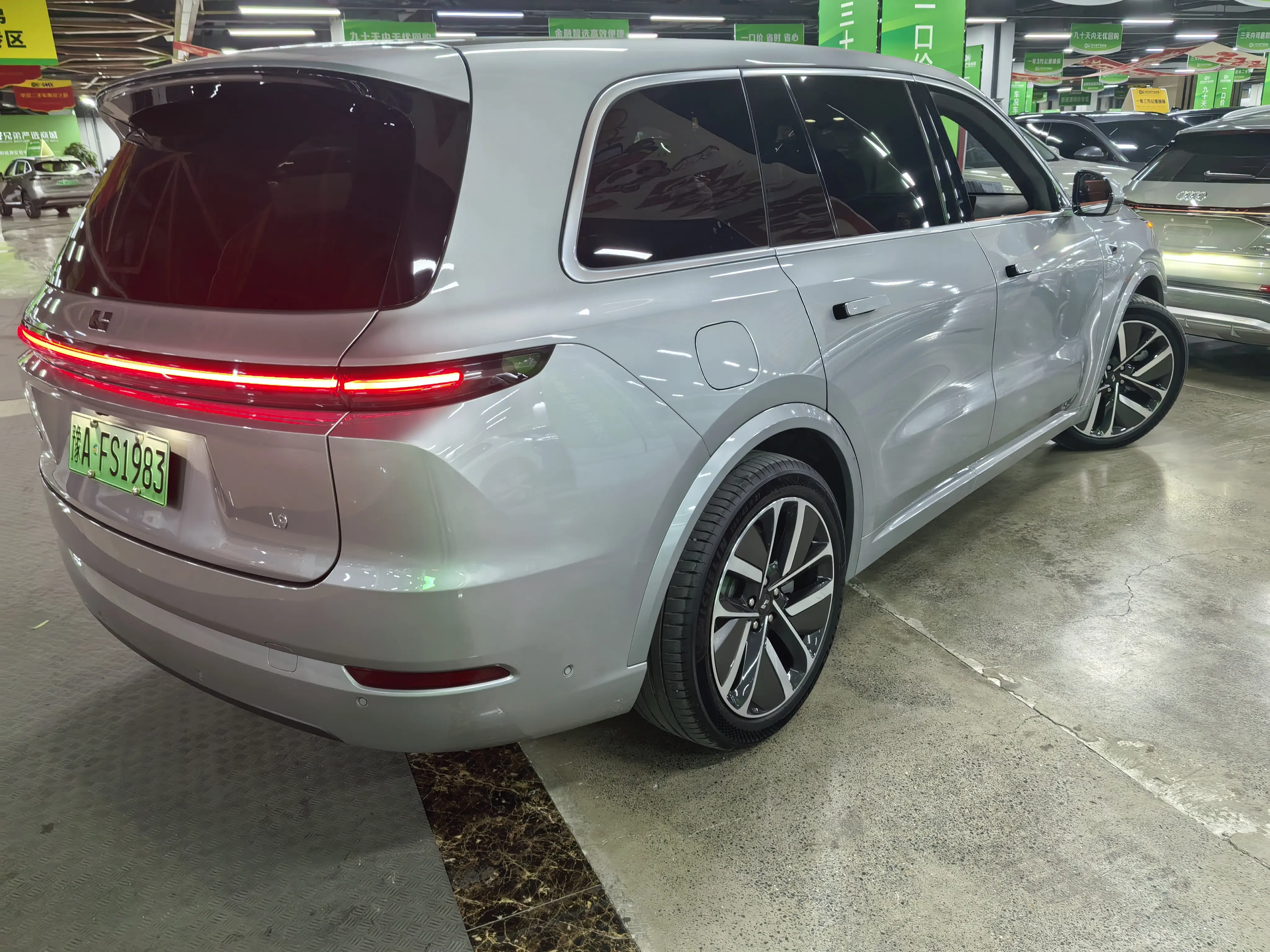 Lixiang L9